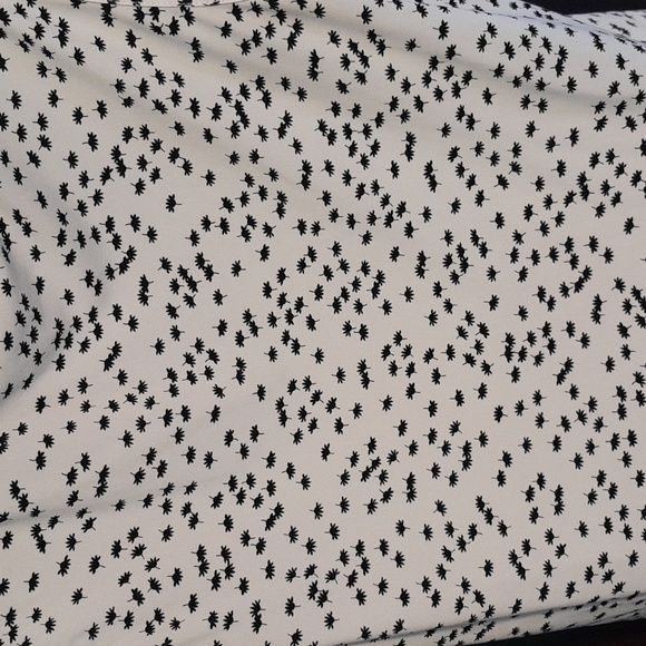 Ann Taylor Blouse - Picture 4 of 7